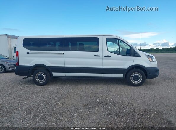 1FBAX2Y86NKA14572 2022 FORD TRANSIT-350 Белый Вид задней части салона