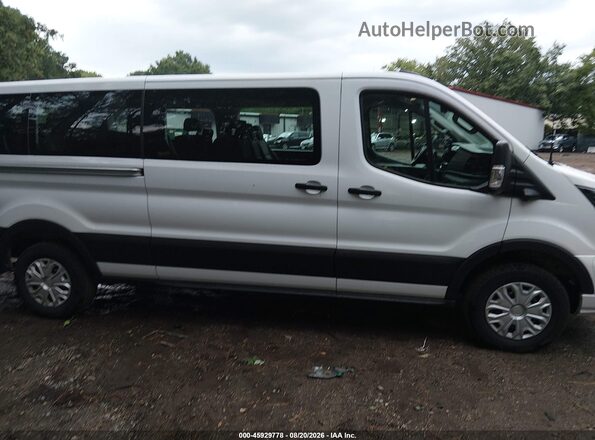 1FBAX2Y89TKB12525 2026 FORD TRANSIT-350 White Vista interior trasera