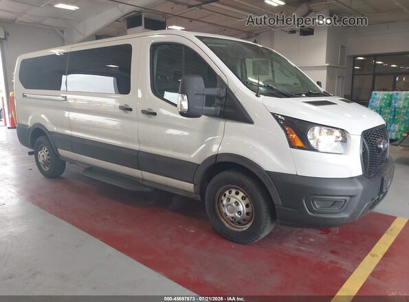 1FBAX9Y89PKA25786 2023 FORD TRANSIT-350 White Widok wnętrza 360 stopni