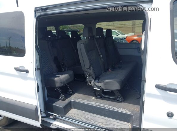 1FBZX2YG9JKB05632 2018 FORD TRANSIT-350 White VIN კოდის სტიკერის ხედი