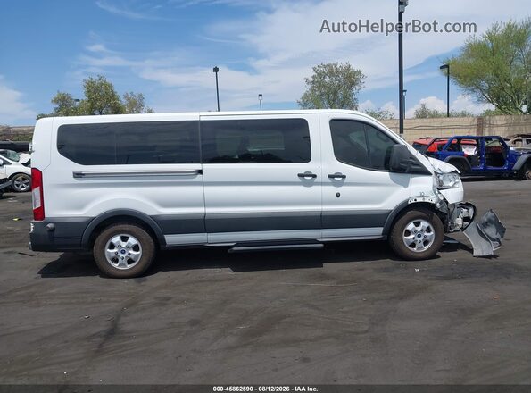 1FBZX2YG9JKB05632 2018 FORD TRANSIT-350 White სალონის 360-გრადუსიანი ხედი
