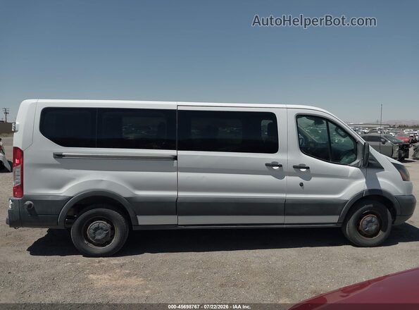 1FBZX2YM1JKB42633 2018 FORD TRANSIT-350 White Rear interior view