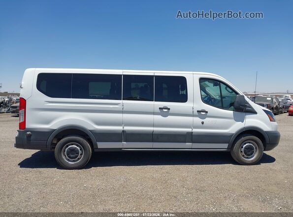 1FBZX2ZM8JKB42711 2018 FORD TRANSIT-350 White Սալոնի հետևի տեսք