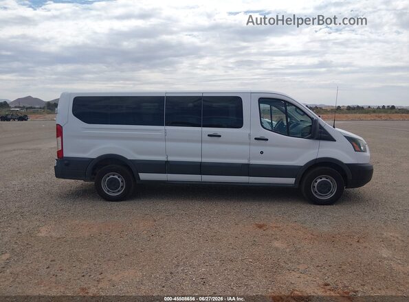 1FBZX2ZM8JKB52820 2018 FORD TRANSIT-350 White Rear interior view