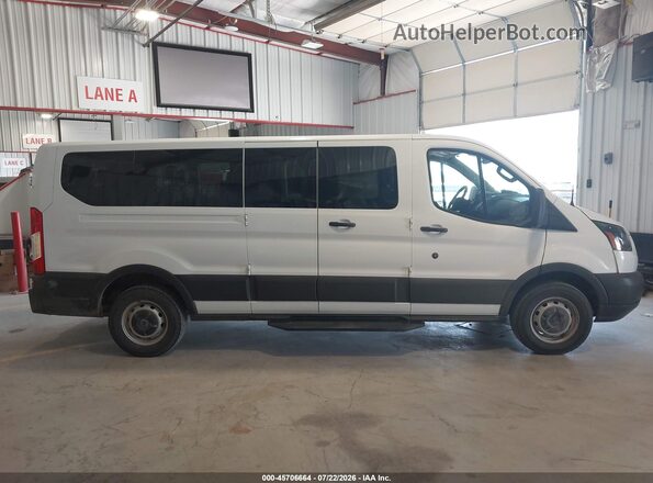 1FBZX2ZMXJKA99828 2018 FORD TRANSIT-350 White Rear interior view