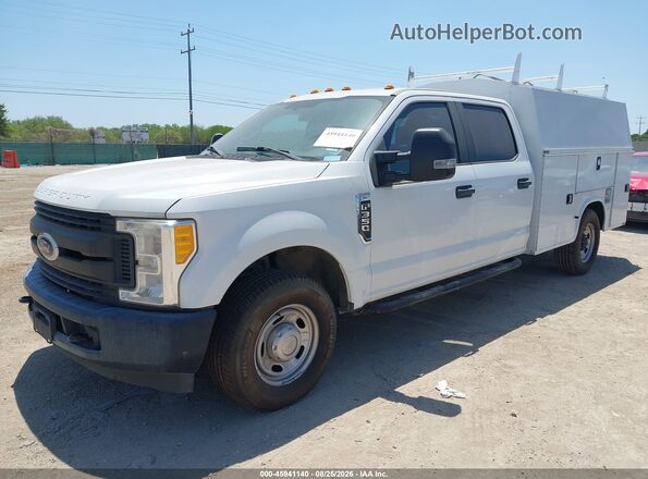 1FD7W3E62HED87205 2017 FORD F-350 CHASSIS Cream წინა მარცხენა ხედი სამი მეოთხედიდან