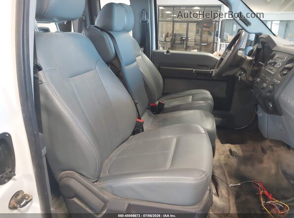 1FD7X2A63GED31284 2016 FORD F-250 White Սալոնի դիմացի տեսք