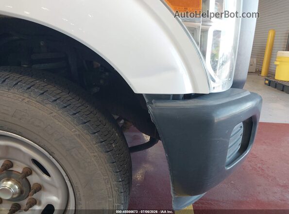1FD7X2A63GED31284 2016 FORD F-250 White Դիմացի տեսք