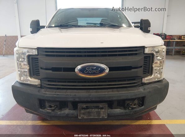 1FD7X2A68HEE29034 2017 FORD F-250 White 
