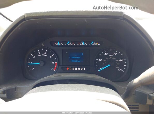1FD7X2B61HEE07438 2017 FORD F-250 White Widok tylnych siedzeń