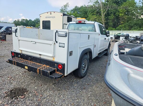 1FD7X2B65NEC96694 2022 FORD F250 White Trasero derecho