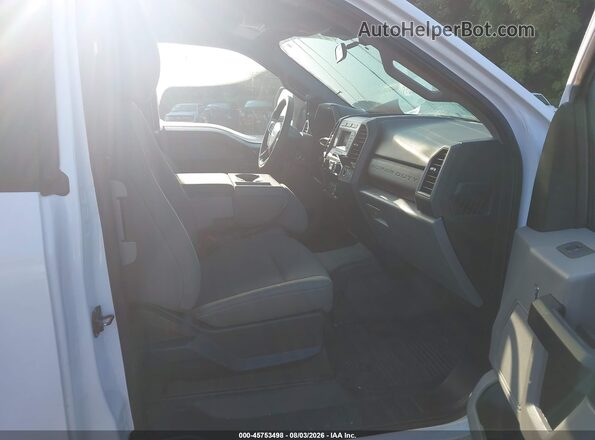 1FD7X3E60MED57126 2021 FORD F-350 CHASSIS White Trasero izquierdo