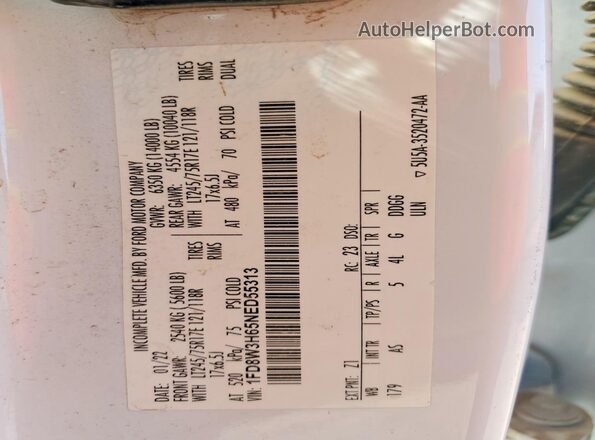 1FD8W3H65NED55313 2022 FORD F350 White Engine compartment view