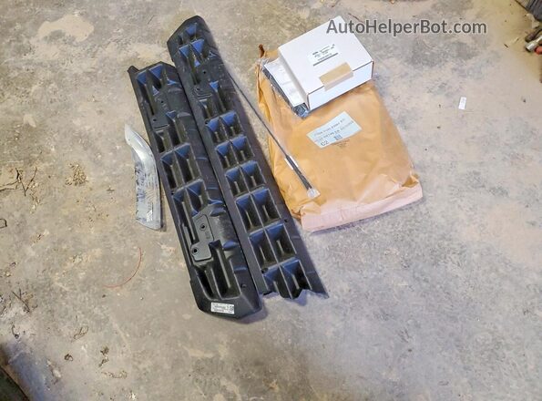 1FD8W3HTXTEE33944 2026 FORD F350 White Вид підкапотного простору