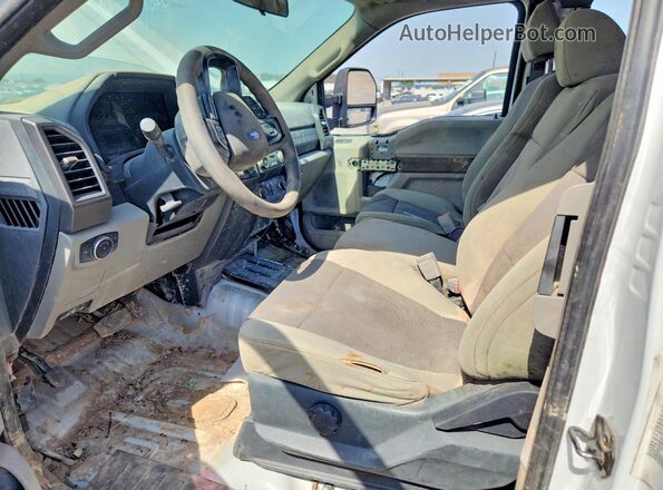 1FD8X3B64KEF83224 2019 FORD F350 White წინა სალონის ხედი