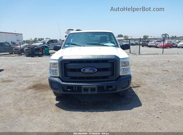 1FDBF2A60GED31157 2016 FORD F-250 White ხელსაწყოთა პანელის ხედი