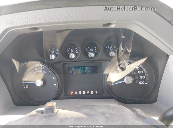 1FDBF2A62GED31144 2016 FORD F-250 White Widok tylnych siedzeń