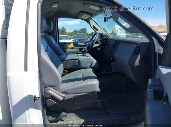 1FDBF2A64GED02504 2016 FORD F-250 White წინა სალონის ხედი