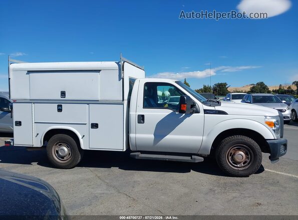 1FDBF2A64GED02504 2016 FORD F-250 White სალონის 360-გრადუსიანი ხედი