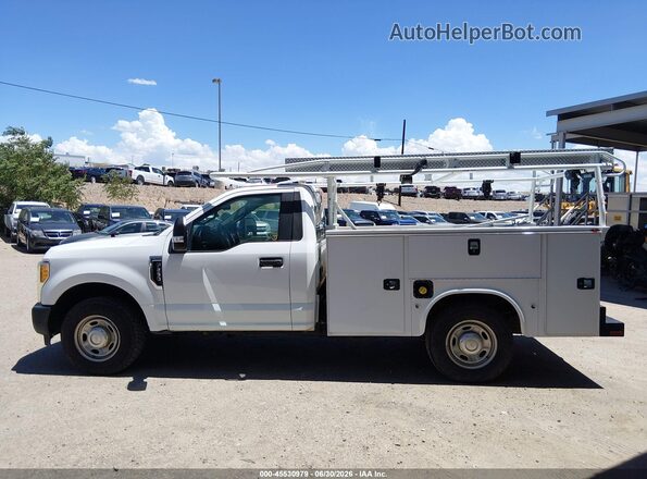 1FDBF2A64HEE07237 2017 FORD F-250 Белый Панорамный вид салона 360°