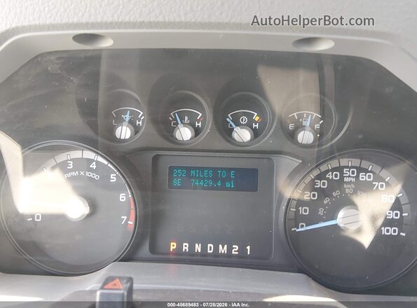 1FDBF2A65GED31140 2016 FORD F-250 White Vista de los asientos traseros