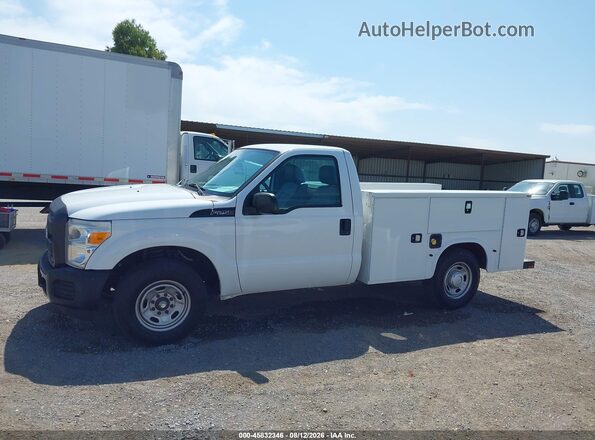 1FDBF2A65GED31154 2016 FORD F-250 White Widok wnętrza 360 stopni