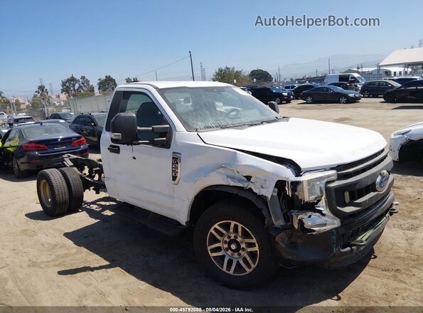 1FDBF2A65NED19681 2022 FORD F-250 Белый Вид спереди