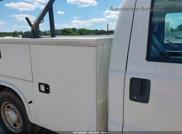 1FDBF2A66GED31132 2016 FORD F-250 White Вид спереду
