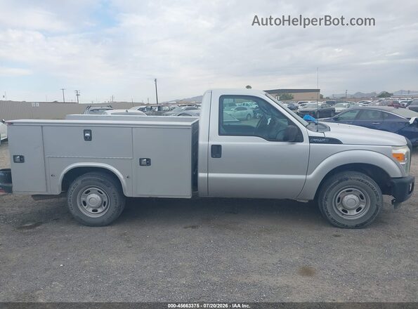 1FDBF2A67GED02481 2016 FORD F-250 Silver 