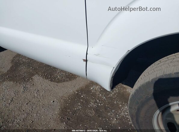 1FDBF2A68GED31133 2016 FORD F-250 White Widok z przodu