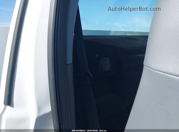 1FDBF2A68GED31133 2016 FORD F-250 White Widok naklejki z numerem VIN