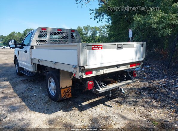 1FDBF2A68JEC26907 2018 FORD F-250 White Tył lewy