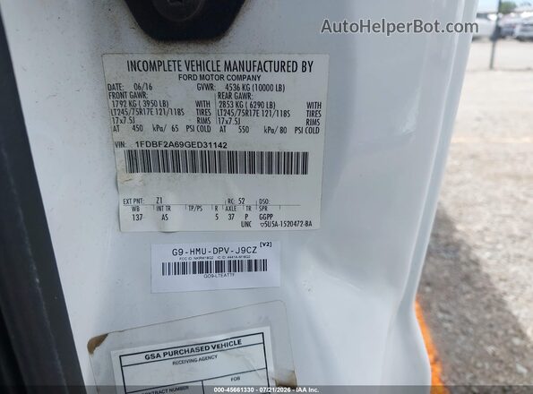1FDBF2A69GED31142 2016 FORD F-250 White ძრავის განყოფილების ხედი