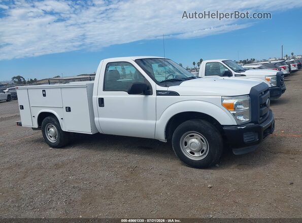 1FDBF2A69GED31142 2016 FORD F-250 White უკანა სალონის ხედი