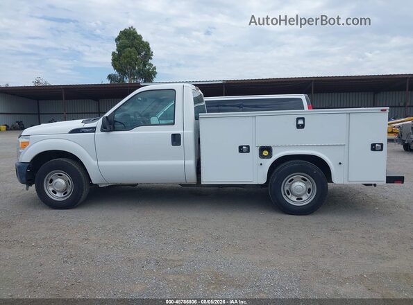 1FDBF2A6XGED31148 2016 FORD F-250 White Widok wnętrza 360 stopni