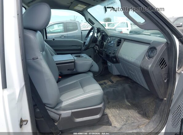 1FDBF2A6XGED31151 2016 FORD F-250 White Vista interior delantera