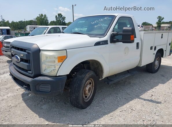 1FDBF2B62GEB18211 2016 FORD F-250 White Вид спереду