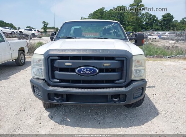 1FDBF2B62GEB18211 2016 FORD F-250 White Вид щитка приладів