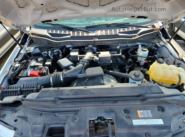1FDBF2B66NEF90456 2022 FORD F250 White Вид задньої частини салону