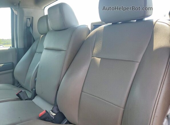 1FDBF2B66NEF90456 2022 FORD F250 White Вид задніх сидінь