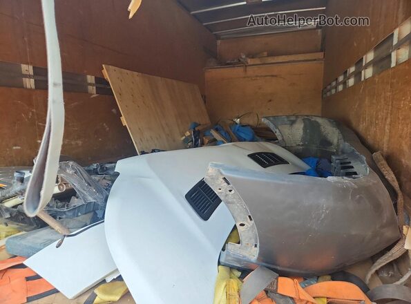 1FDBF9ZM5JKB01053 2018 FORD TRANSIT White Rear seats view