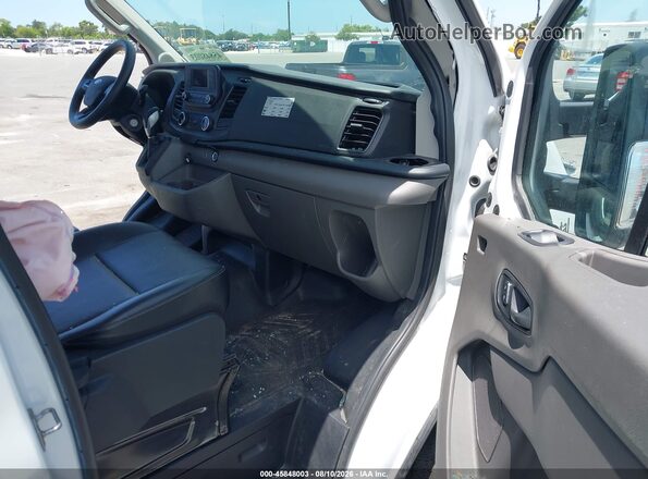 1FDBR7Z86PKB61947 2023 FORD TRANSIT-250 CAB Белый Вид салона спереди