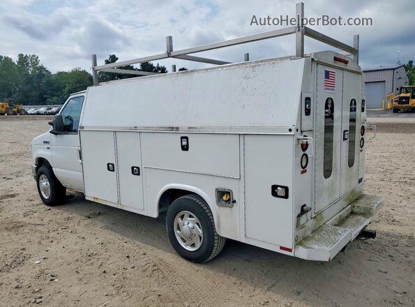 1FDWE3FL7GDC27652 2016 FORD ECONOLINE Белый Вид салона спереди