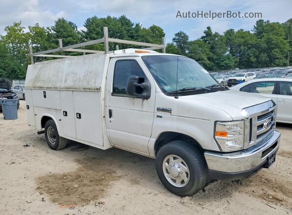 1FDWE3FL7GDC27652 2016 FORD ECONOLINE Белый Вид подкапотного пространства