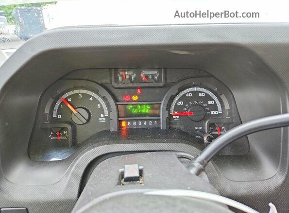 1FDXE4FS1HDC30033 2017 FORD E White Instrument cluster view