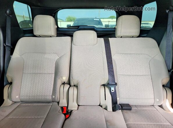1FM5K7B83JGA67224 2018 FORD EXPLORER White Հետևի նստատեղերի տեսք