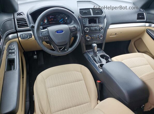 1FM5K7B8XHGC52381 2017 FORD EXPLORER Красный Вид панели приборов