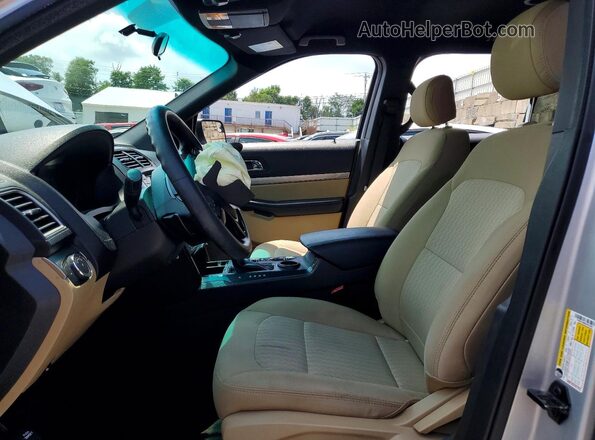 1FM5K7BH8GGC03386 2016 FORD EXPLORER Серебряный Вид салона спереди