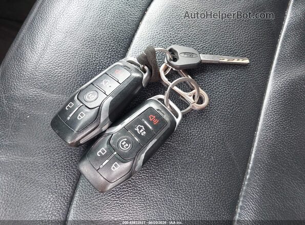 1FM5K7D80HGC55917 2017 FORD EXPLORER Черный Вид панели приборов