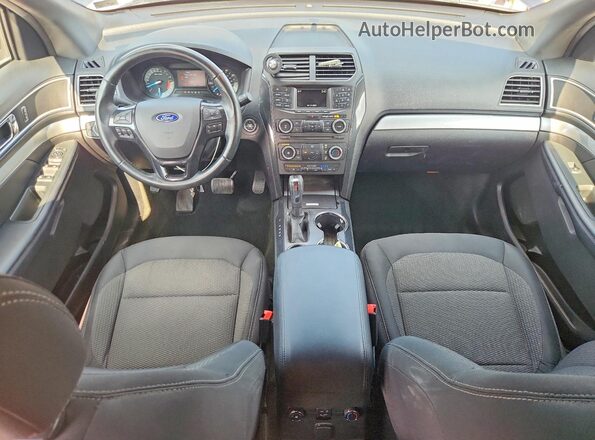 1FM5K7D80HGD36805 2017 FORD EXPLORER Blue Widok deski rozdzielczej